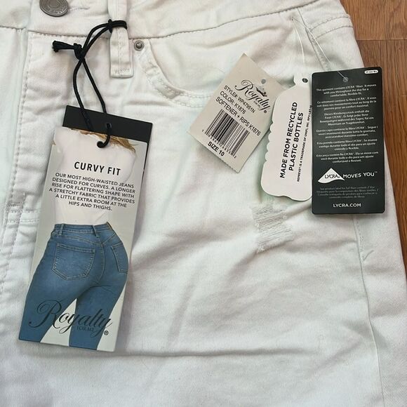 NWT Royalty White Curvy Fit Ultra High Ankle Jeans - Picture 3 of 9